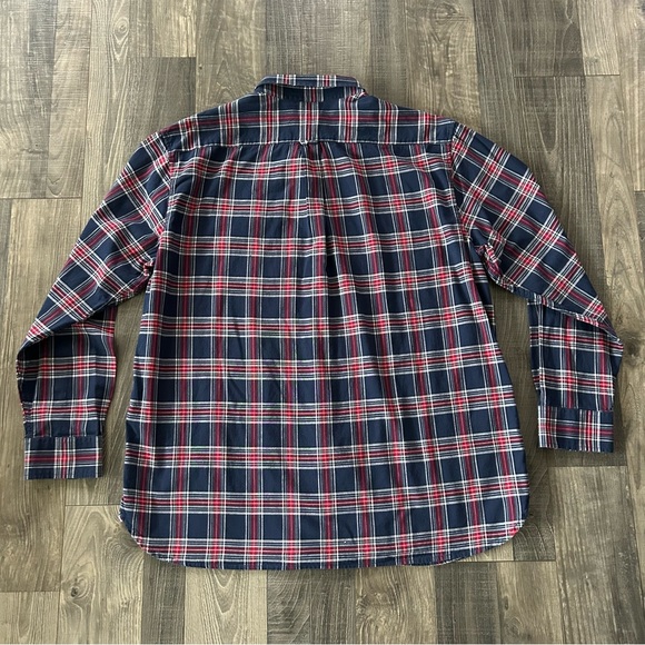 LL Bean Button Down Plaid Shirt
100% cotton
Men’s XL
Navy Red White - Picture 7 of 7